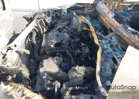 2018 Hyundai Santa Fe Sport 2.4L из США, поврежденный, VIN 5NMZT3LB7JH098202